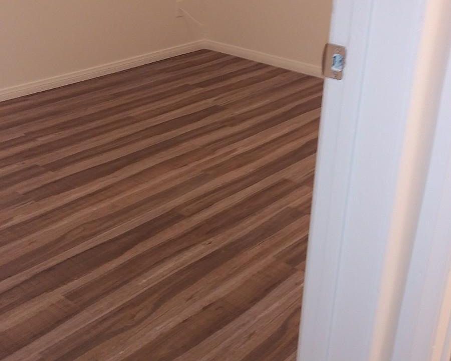 1st image of 3058 Hawthorn St