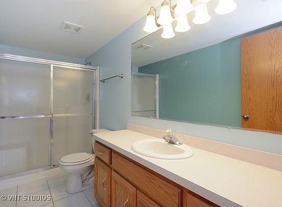 5th image of 13935 Le Claire Ave APT 305
