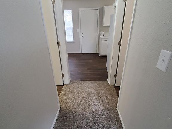 4th image of 6191 Applegrove Ln