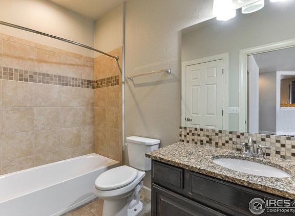 5th image of 1928 E Seadrift Dr Unit C