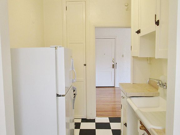 4th image of 1420 E 13th Ave APT 11