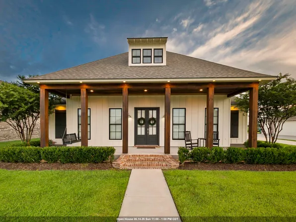 2121 Silverstone Ave, Port Allen, LA 70767
