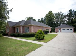 111 Gateway Dr, Rocky Face, GA 30740
