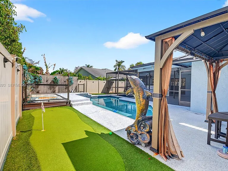 13808 Geranium Pl — Photo 41