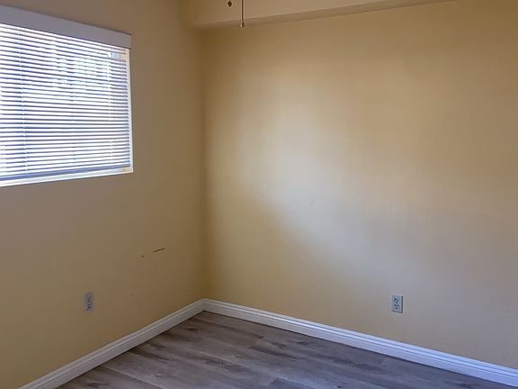 5th image of 1018 S Atlantic Blvd #B