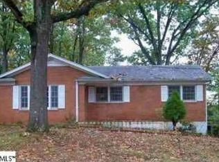 5 Alpine Dr, Taylors, SC 29687