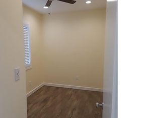 247 W 71st St, Los Angeles, CA 90003
