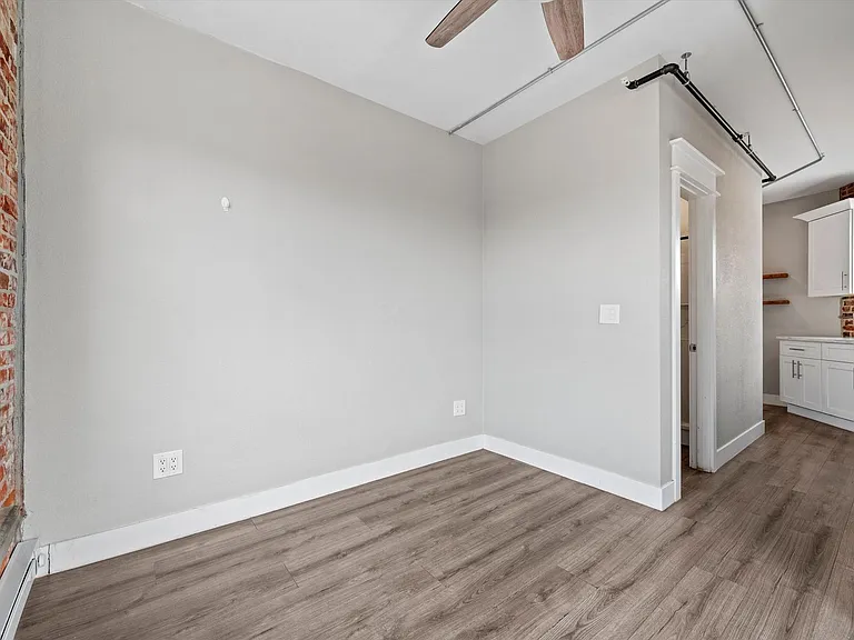 Penn Mor Apartments — Photo 21