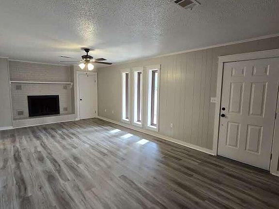 5th image of 70 Haynie Dr