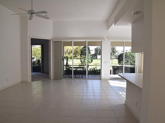 4th image of 5523 Lucia Pl