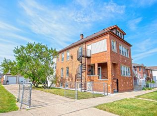132 N 22nd Ave, Melrose Park, IL 60160