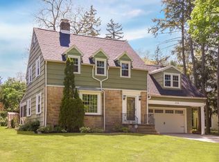 379 Edgewood Rd, Mansfield, OH 44907