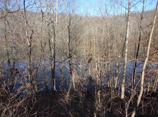 662 Allen Farm Ln, Cloverport, KY 40111