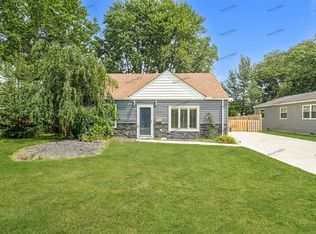 670 Wesley Dr, Berea, OH 44017