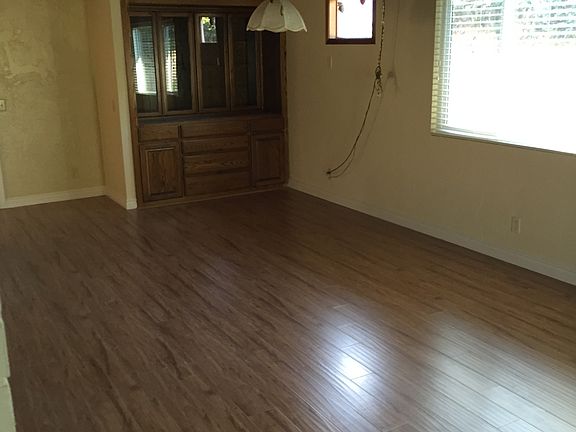 2nd image of 7061 Jasper St
