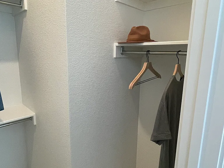 Addstine Ln — Photo 15