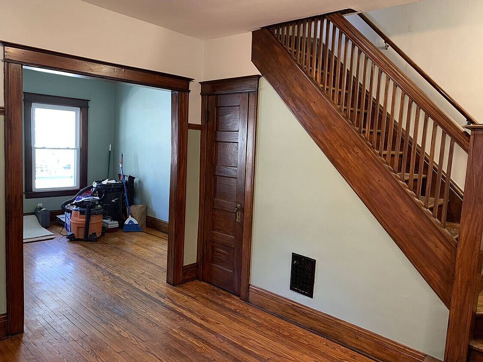 Living & dining rooms