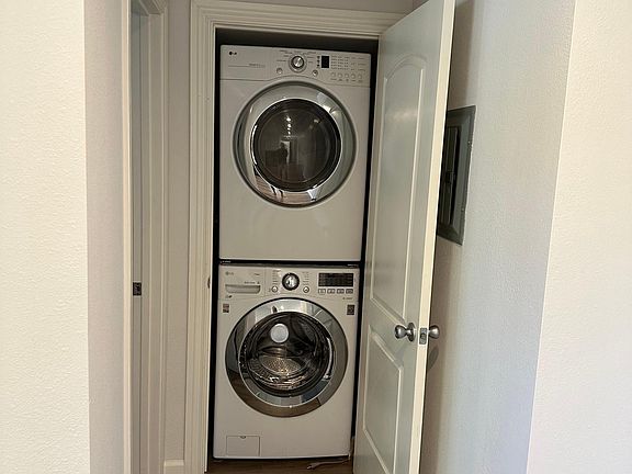 4th image of 650 Kirkland Dr #1