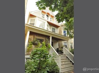 1640 W Bryn Mawr Ave, Chicago, IL 60660