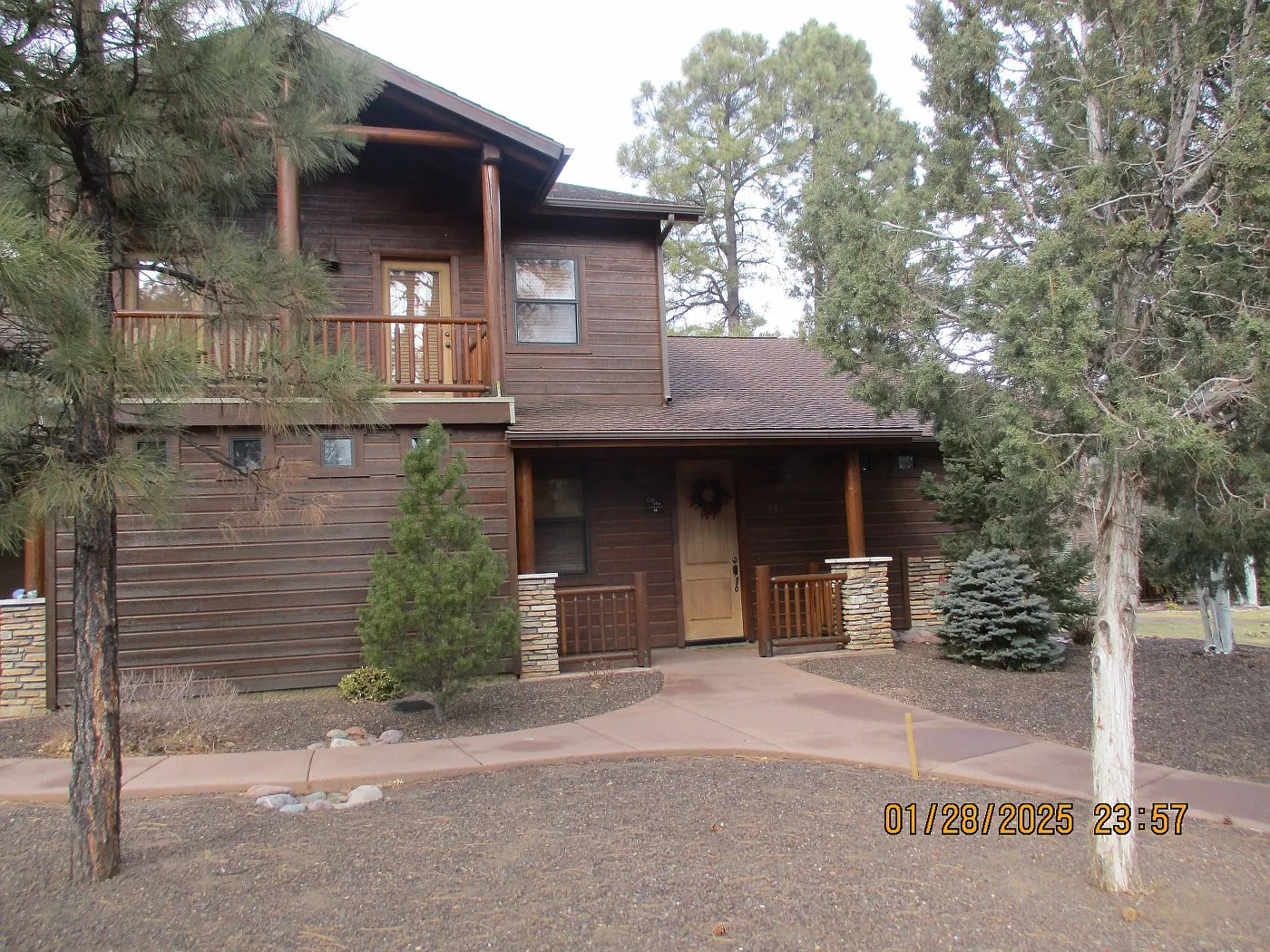 3 bed, 1917 sqft, $2,800 — Photo 1