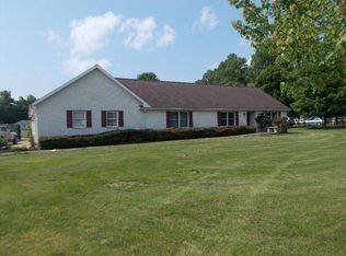 3857 Hurricane Creek Rd, Winfield, WV 25213