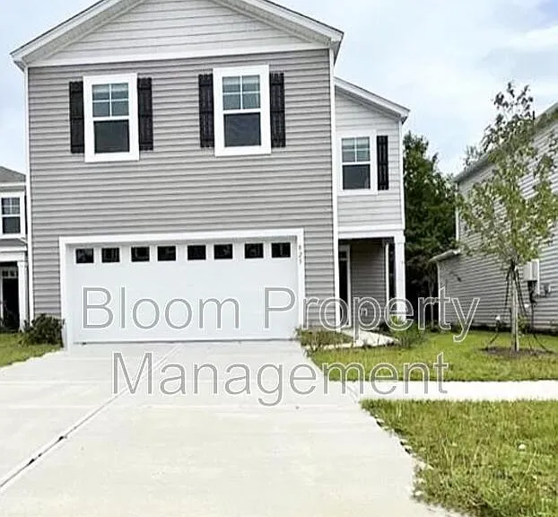 825 Kirby Ct — Photo 1