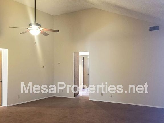 5th image of 8871 Camphor Ave