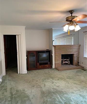 5th image of 3105 N Lookout St
