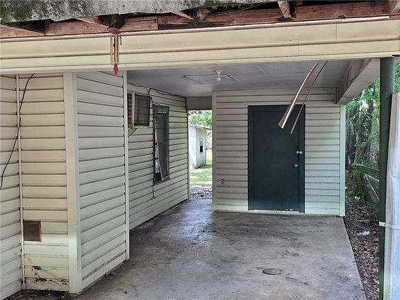 2nd image of 1311 Jeannie St