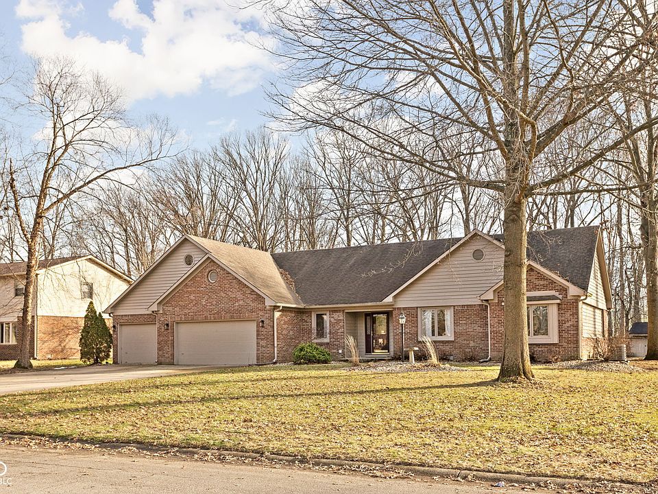 2nd image of 7307 Lombardi Dr