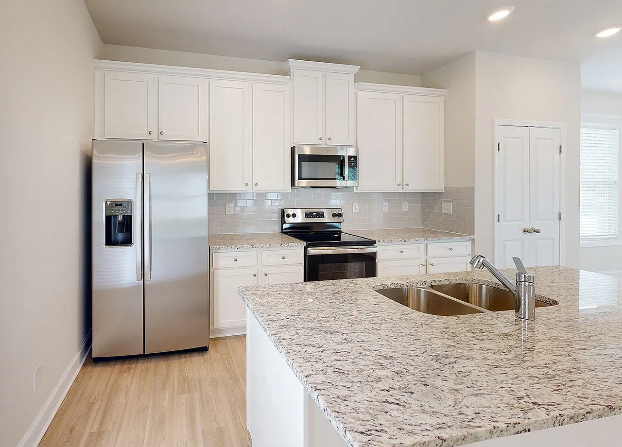 Quinn Residences at McCart Landing — Photo 3