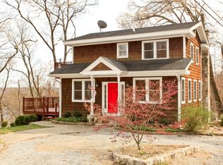 108 Tanglewylde Rd, Lake Peekskill, NY 10537