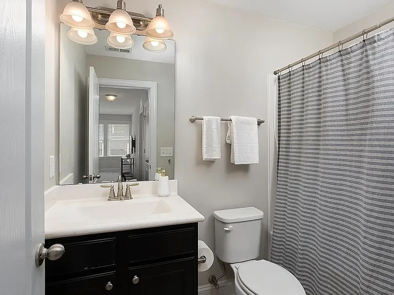 113 Bella Dr — Photo 13