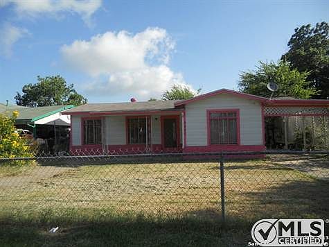 2nd image of 3227 W Laurel