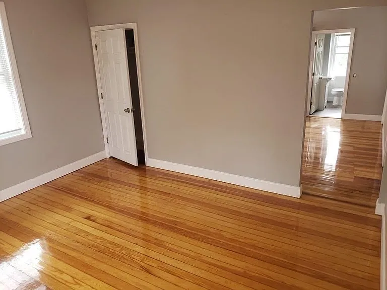 474 Branch Ave #3 — Photo 5