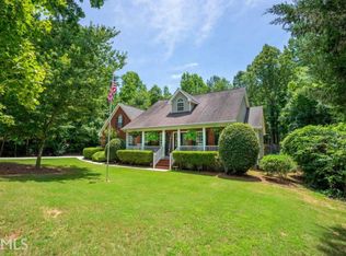 281 Oconee Ln, Commerce, GA 30529