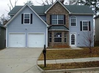 6276 Lakeview Ct, Rex, GA 30273