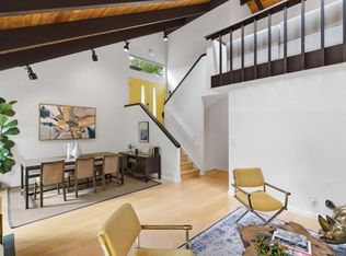 2343 Arrowhead Dr, Oakland, CA 94611