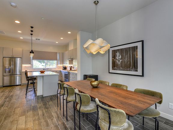 5th image of 1717 E Morten Ave #10