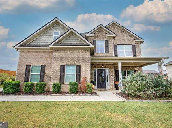 519 Adare Pkwy NW, Adairsville, GA 30103