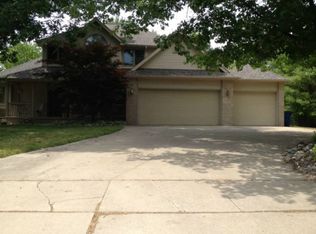 6007 Oak Hollow Ct, Midland, MI