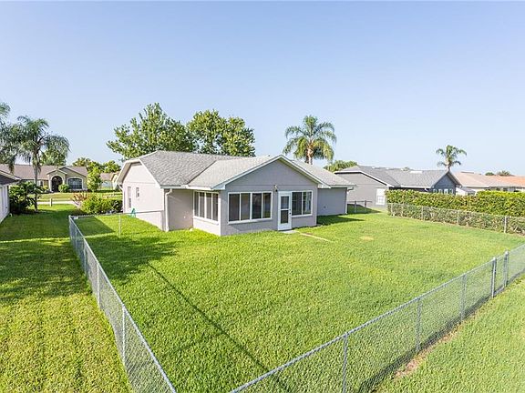 5th image of 2304 Giselle Ct