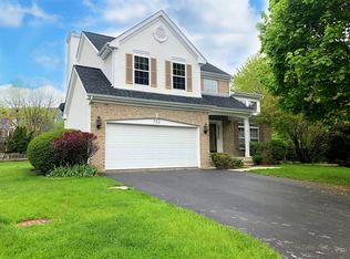 752 Gloster Ct, Gurnee, IL