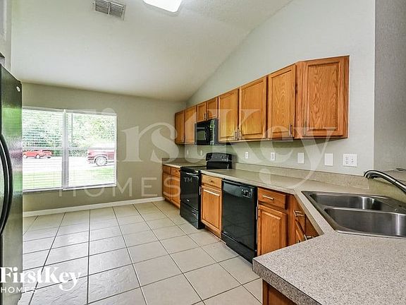 5th image of 1777 Turtle Rock Dr