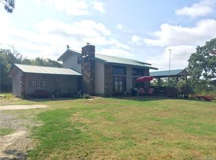 9124 Hedge Rd, Henryetta, OK 74437