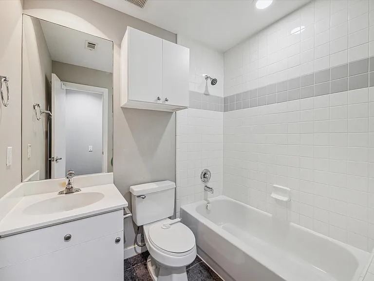 6111 Gehring St — Photo 14
