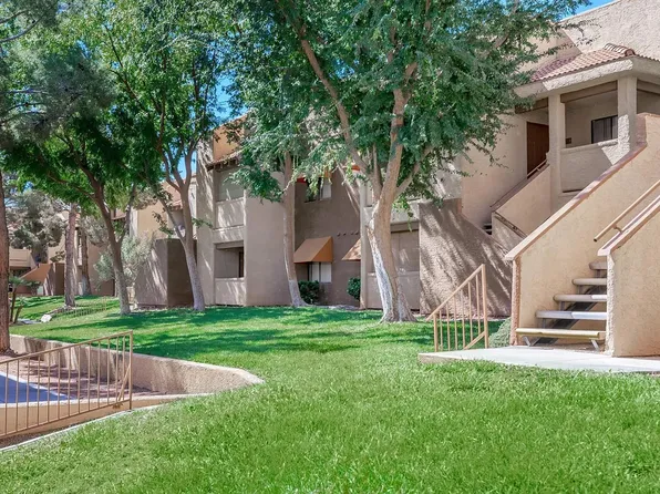 Eleven 11 Apartments