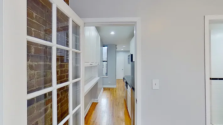 Rented by Compass | media 22