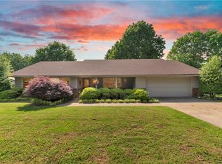 806 Dorman St, Springdale, AR 72762