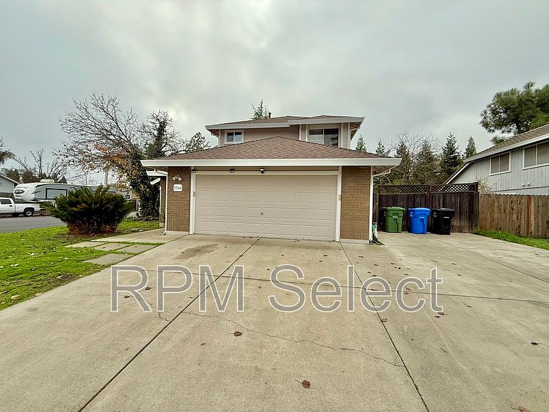 1st image of 5544 Laguna Park Dr